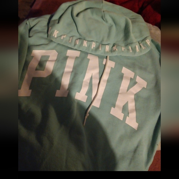 VS PINK HOODIE - Picture 3 of 4